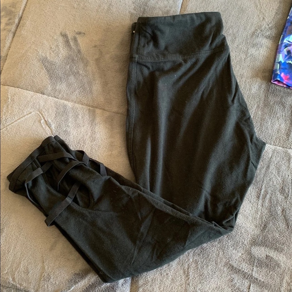 Victoria Secret cropped leggings